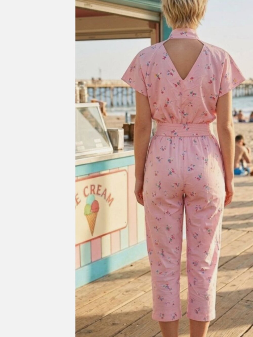 Vintage 1980s Pink Floral Playsuit Jumpsuit 80s D-ring Belt Capri Pants Romper
